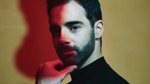 Cellist Pablo Ferrández