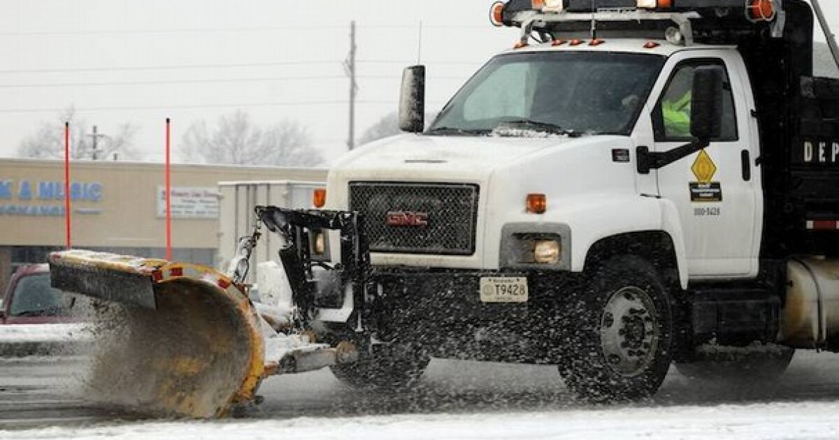 State Plow Crews in NE Kentucky Work to Clear Roads After Artic Storm