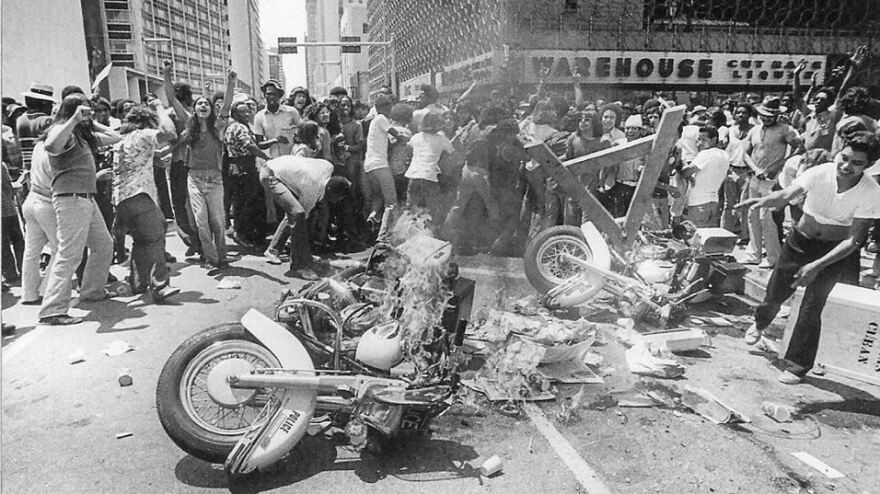 A march following the death of Santos Rodriguez in downtown Dallas on July 28, 1973 erupted in violence. Five police officers were hospitalized and more than 30 people were arrested.