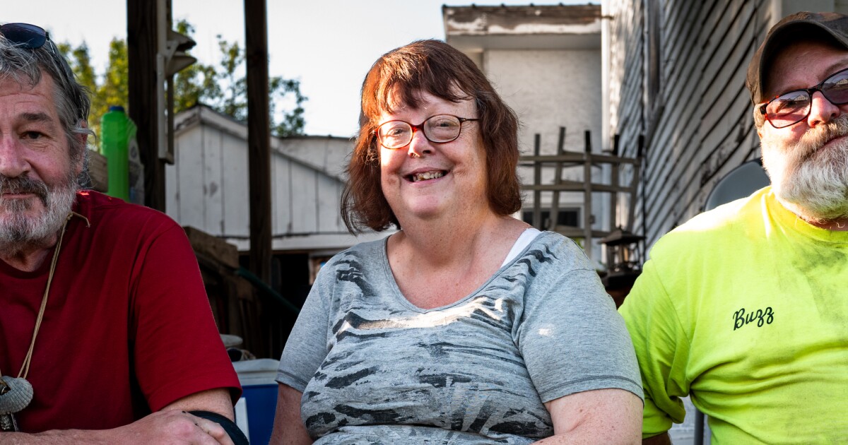 Work, addiction and loss at the start of the Connecticut River