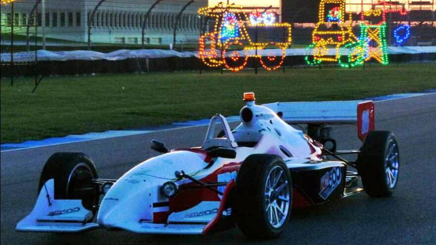 Two-seat IndyCar