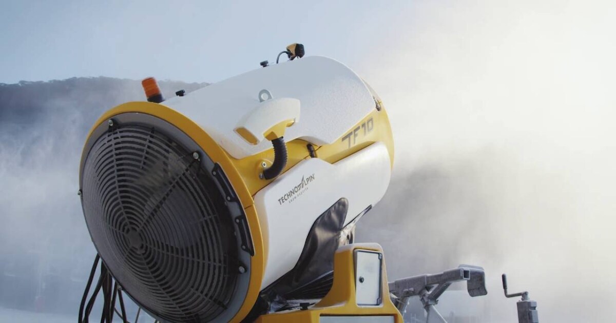 Lack of snow and economic uncertainty foretell a grim outlook for winter resorts