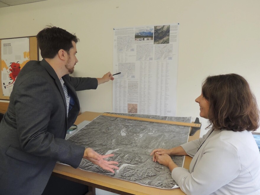 Anthropology professor Adam Dunstan and KPC Director Cheryl Siemers in the Alan "Tiqutsex" Boraas Anthropology Lab.