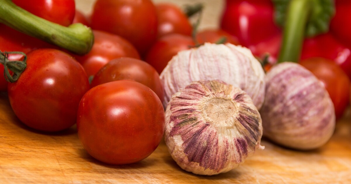 How does your spring garden grow? Charlotte Talks answers your gardening questions