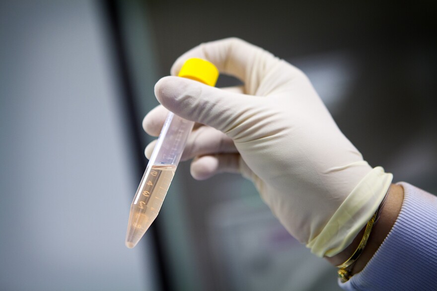 When should a patient in dire condition be allowed to try an experimental treatment?