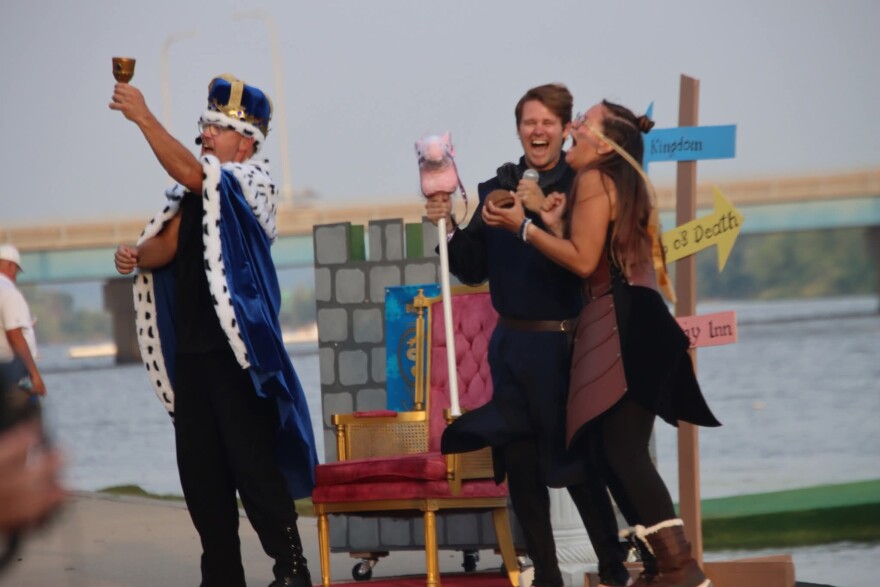 Collin Ridgley (center) performs