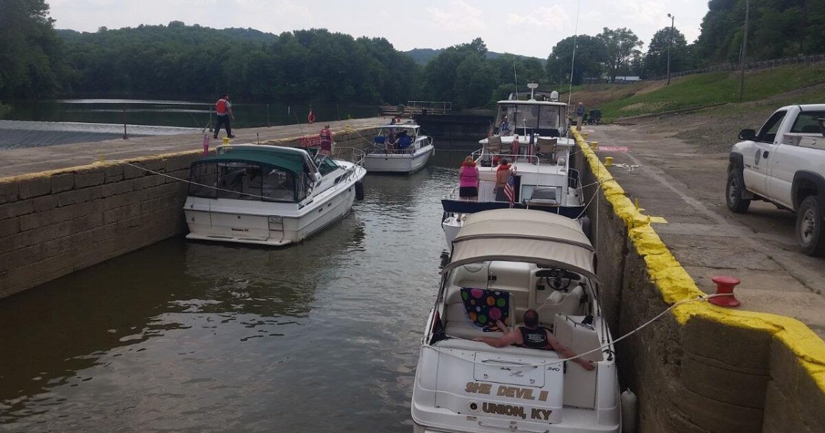 Kentucky River Locks and Dams Makes Exploring Fun
