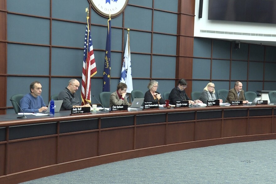 The council voted to pass the amended ordinance by a 6-1 vote. (Alex Eady, WTIU/WFIU News)