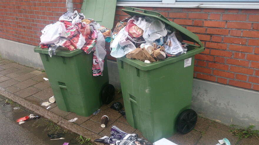 Photo by Olle Jonsson/Flikr. The coronavirus outbreak has shifted the bulk of garbage collection from offices to residences.