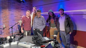 The Fabulous 413 is joined by band Socks in the Frying Pan for a live acoustic session.