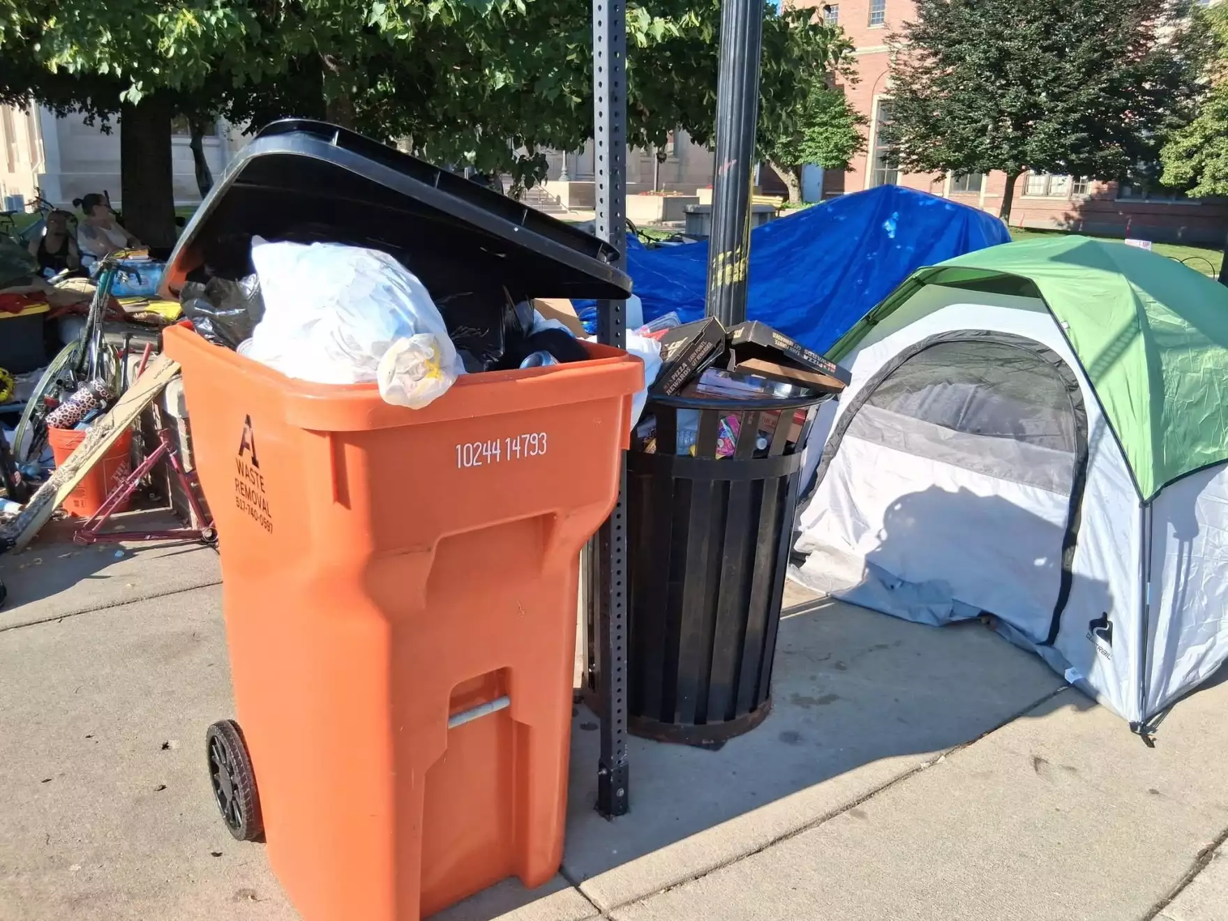 Local waste removal company offers free service for Jackson encampment