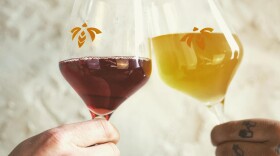 Two glasses of mead at Flora de Mel.