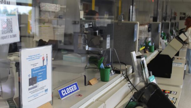 A “closed” sign sits at a counter at the DMV office in Albany. Since Jan. 1, 2026, there have been 34 full day office closures across Oregon Driver and Motor Vehicle division offices because of staffing shortages.