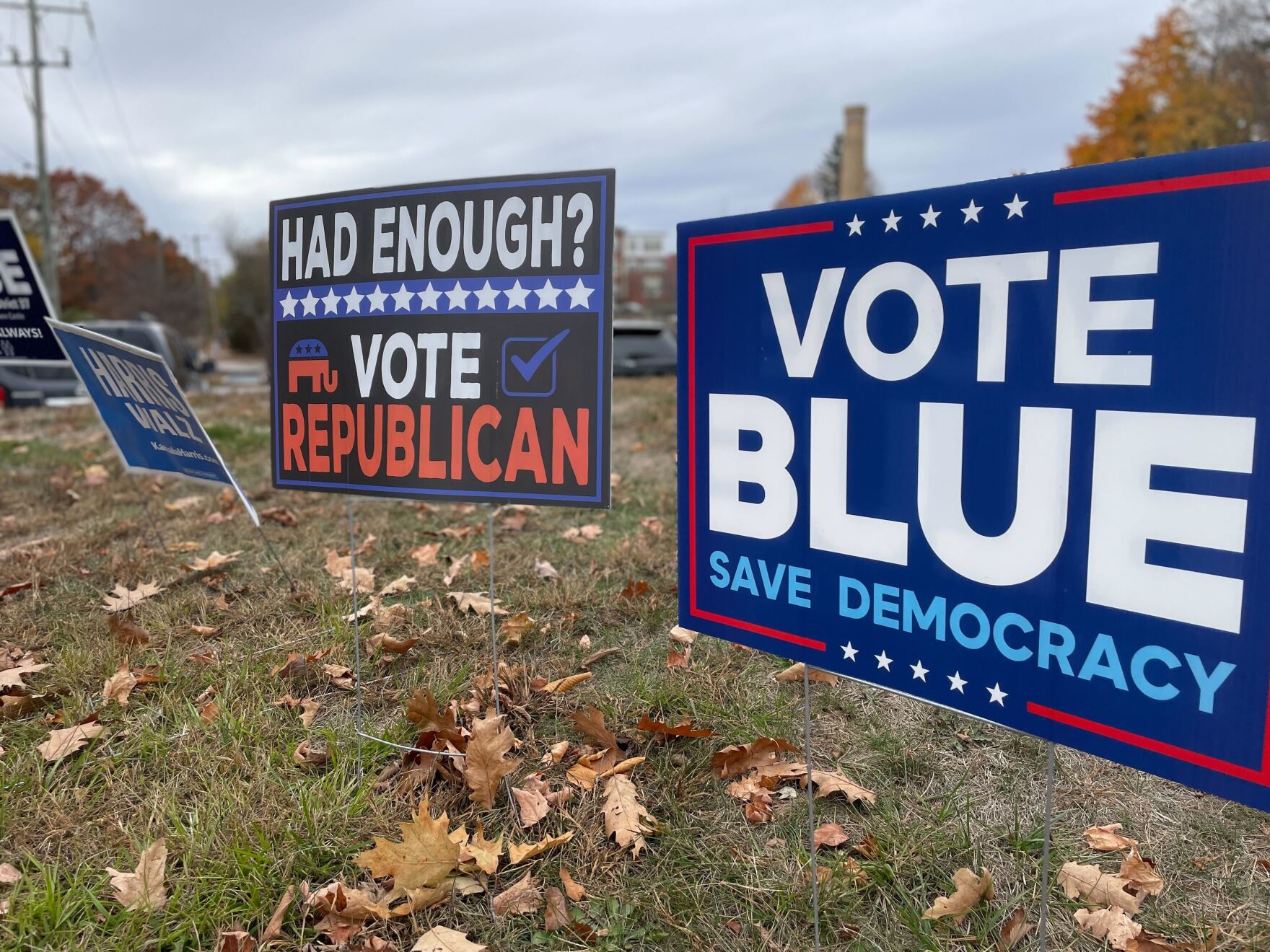 Split decisions NH election could hinge on voters who cross
