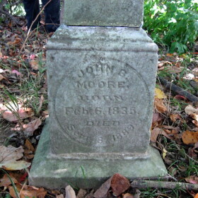Gravestone of the son of the patriot John Beach Moore II in a Moore family cemetery.