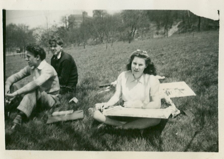 A young Edie Harper near the Art Academy of Cincinnati in the 1940s.