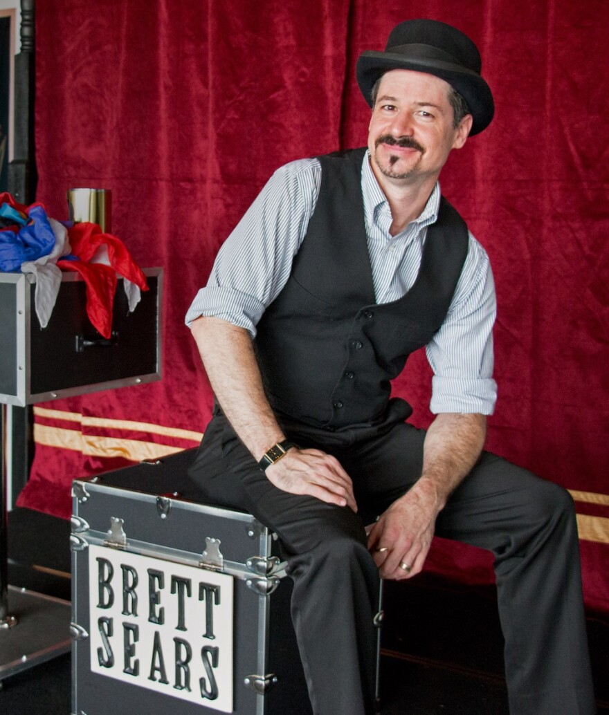 Magician Brett Sears