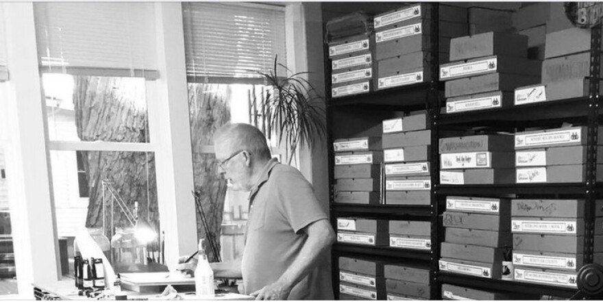 David Alan Badger in his High Street Studio in Havana, Ill.