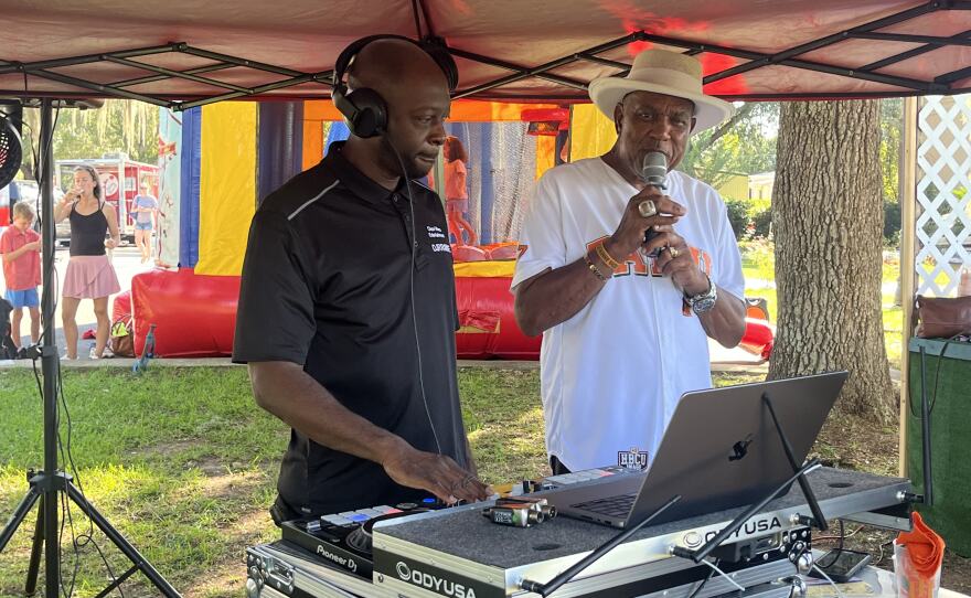 Joe Bullard and live DJ
