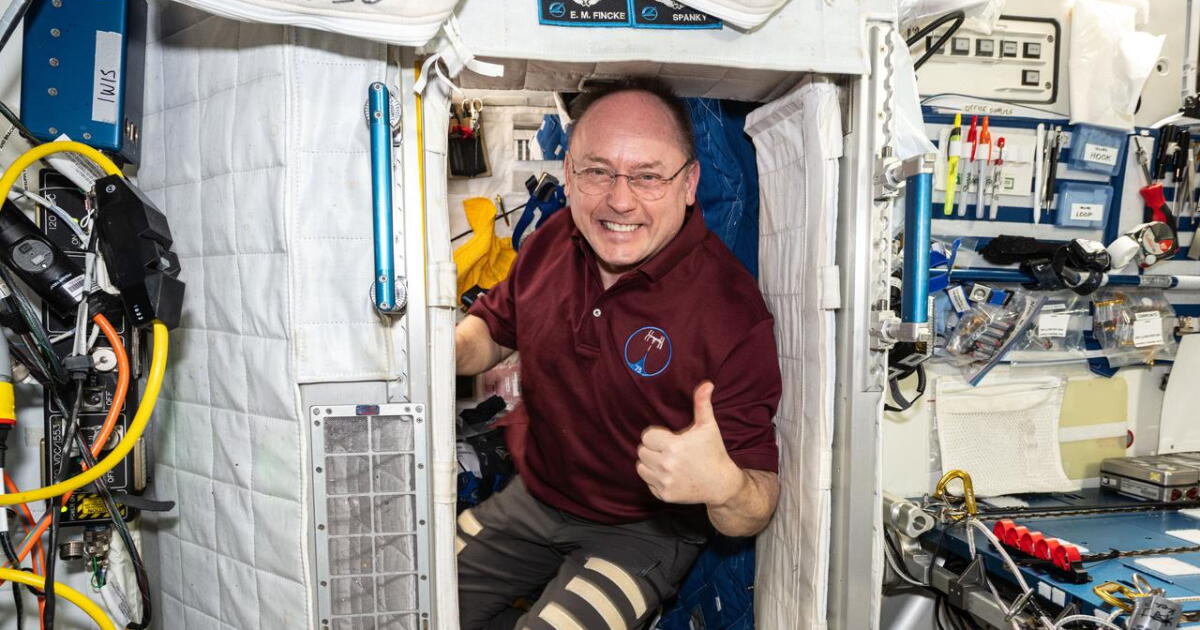 Astronaut Mike Fincke retires. Space healthcare readies for next big mission