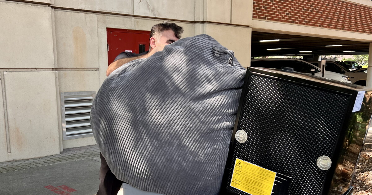 UGA students moving into dorms for fall semester 2026