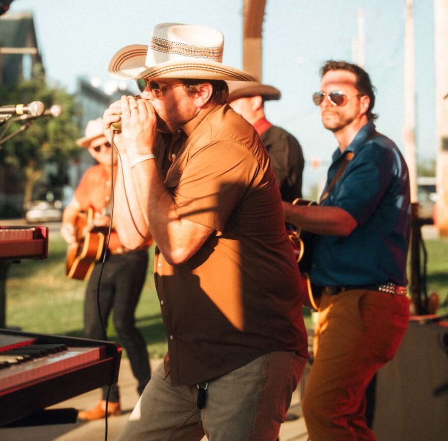 Benefit Concert, Promenade Park