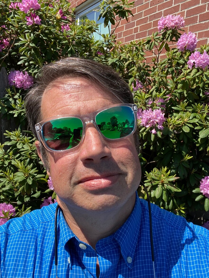 AndrewShellfo selfie.jpg