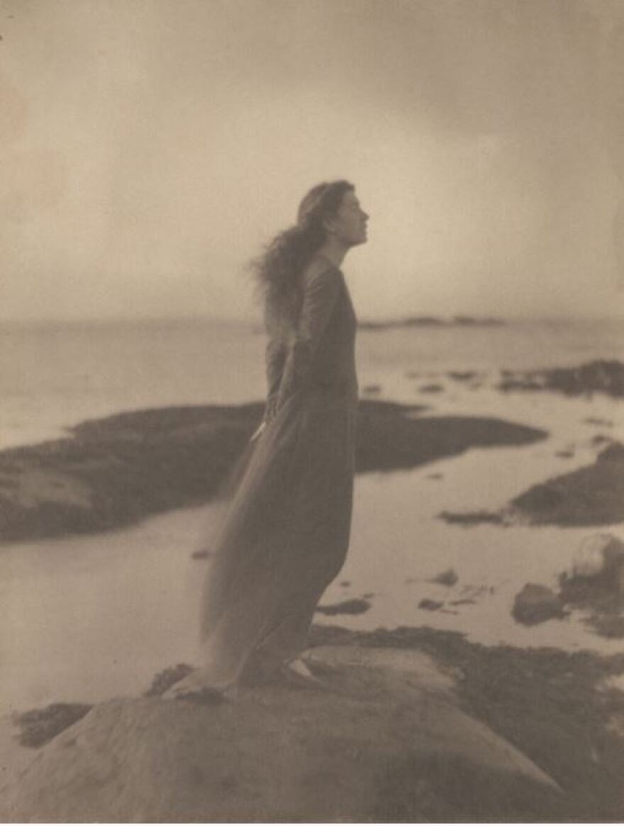 'The Sea (Rose Pastor Stokes, Caritas Island, Connecticut)' 1909, printed after 1917. Clarence H White
