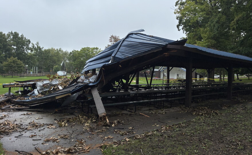 Crushed metal park pavillion
