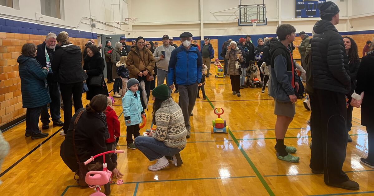 Hiawatha Community Center welcomes back West Seattle