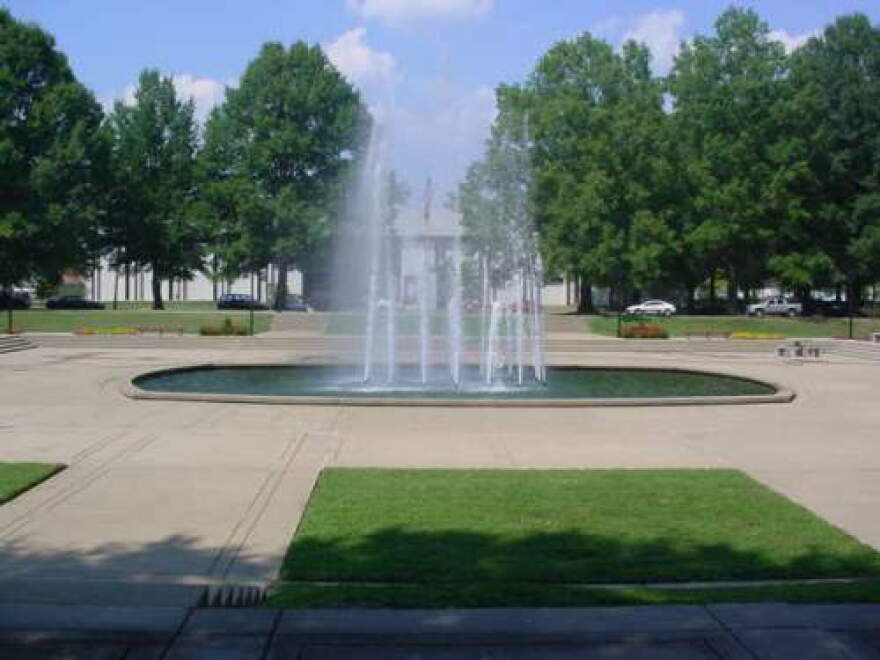 The fountain at Paducah's Dolly McNutt Plaza, one of Paducah's many beautification efforts