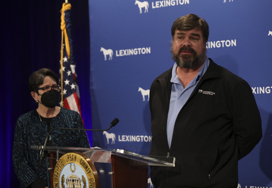 Mayor Linda Gorton and Rob Allen (at podium) with Lexington's Division of Streets and Roads