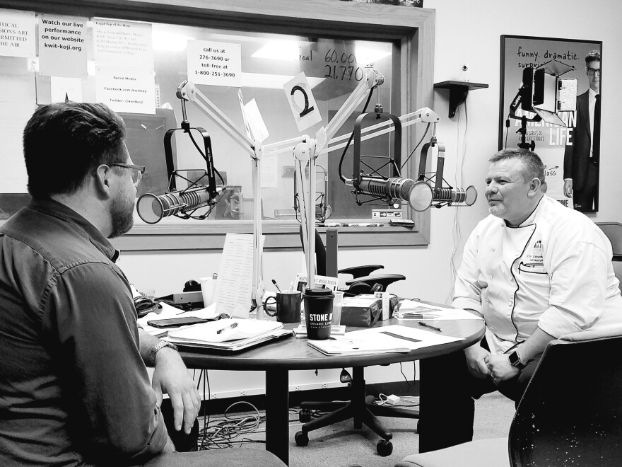 Adrian Kolbo (left) interviews Chef Mike Gasaway