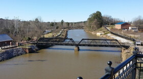 View of the Columbia Canal from Riverfront Park