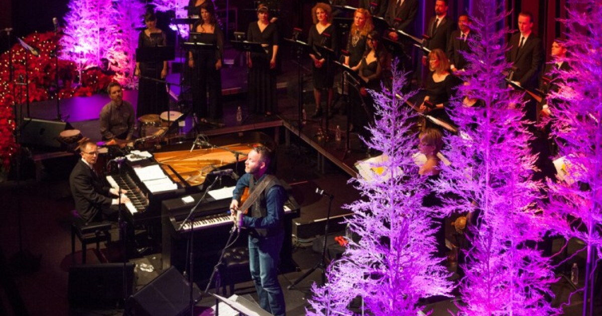 Conspirare Sings Christmas Praises TPR