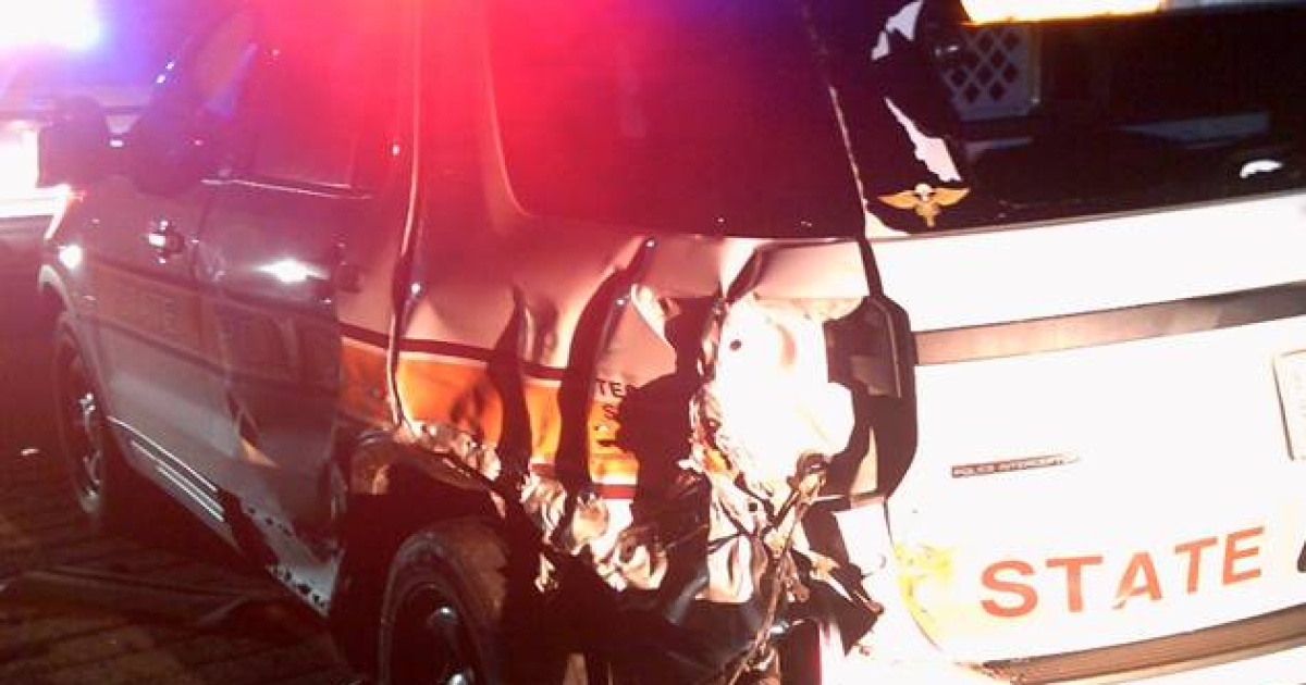 An Illinois State Police squad car was struck in Scott’s Law related ...