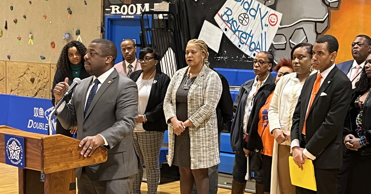 Lt. Gov. Brian Benjamin hosts gun violence roundtable in Rochester ...