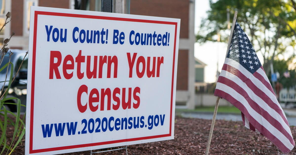 Census Sign An older, more Hispanic America — and a declining population? That's ...