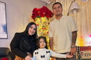 Ydienays Dominguez with her daughter Zoeh and her husband Anderson.