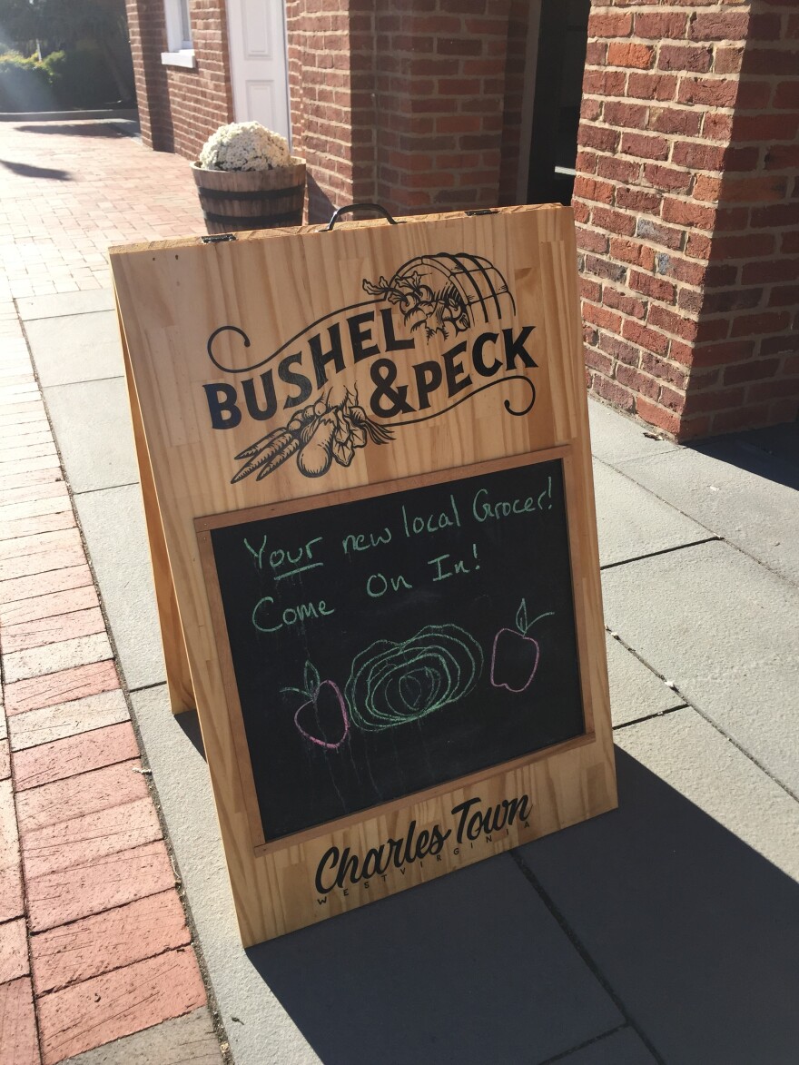 Charles Washington Hall, Charles Town, Jefferson County, Bushel and Peck