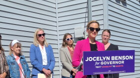 Jocelyn Benson and supporters of women's health
