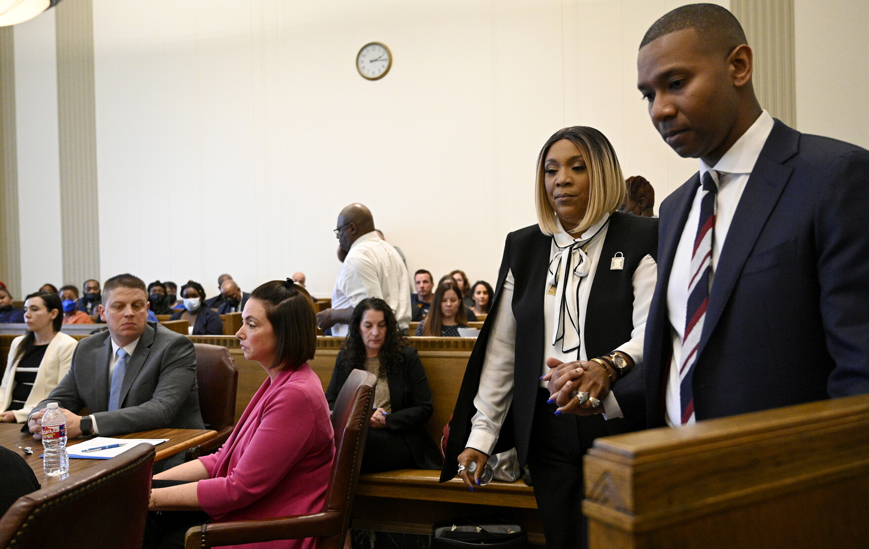 Former Kansas City detective sentenced to 6 years in prison for killing ...