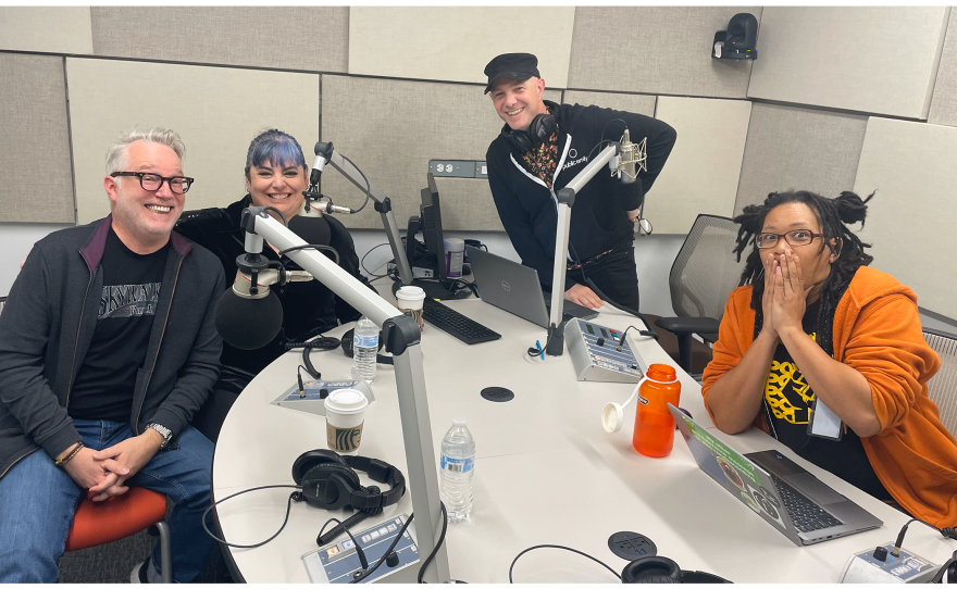 Tony DiTerlizzi and Holly Black, the imaginations behind the Spiderwick Chronicles, are with Monte and Kaliis in the studio.