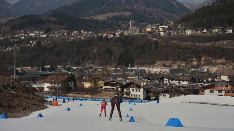 Norway's Vilde Nilsen, gold, is followed by Germany's Kathrin Marchand, 4th, in the cross country skiing women’s sprint classic standing at the 2026 Winter Paralympics, in Tesero, Italy, Tuesday, March 10, 2026. 