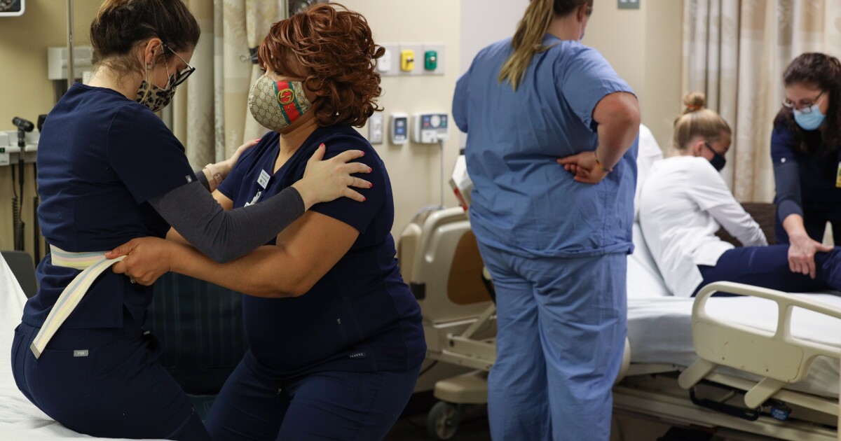 The effects of critical issues in the nursing workforce