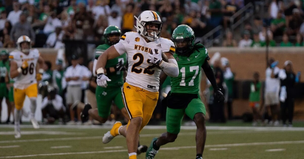 Wyoming drops fourth straight game of the season at North Texas