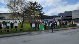 Kodiak activists demonstrate in support of Roe v. Wade.
