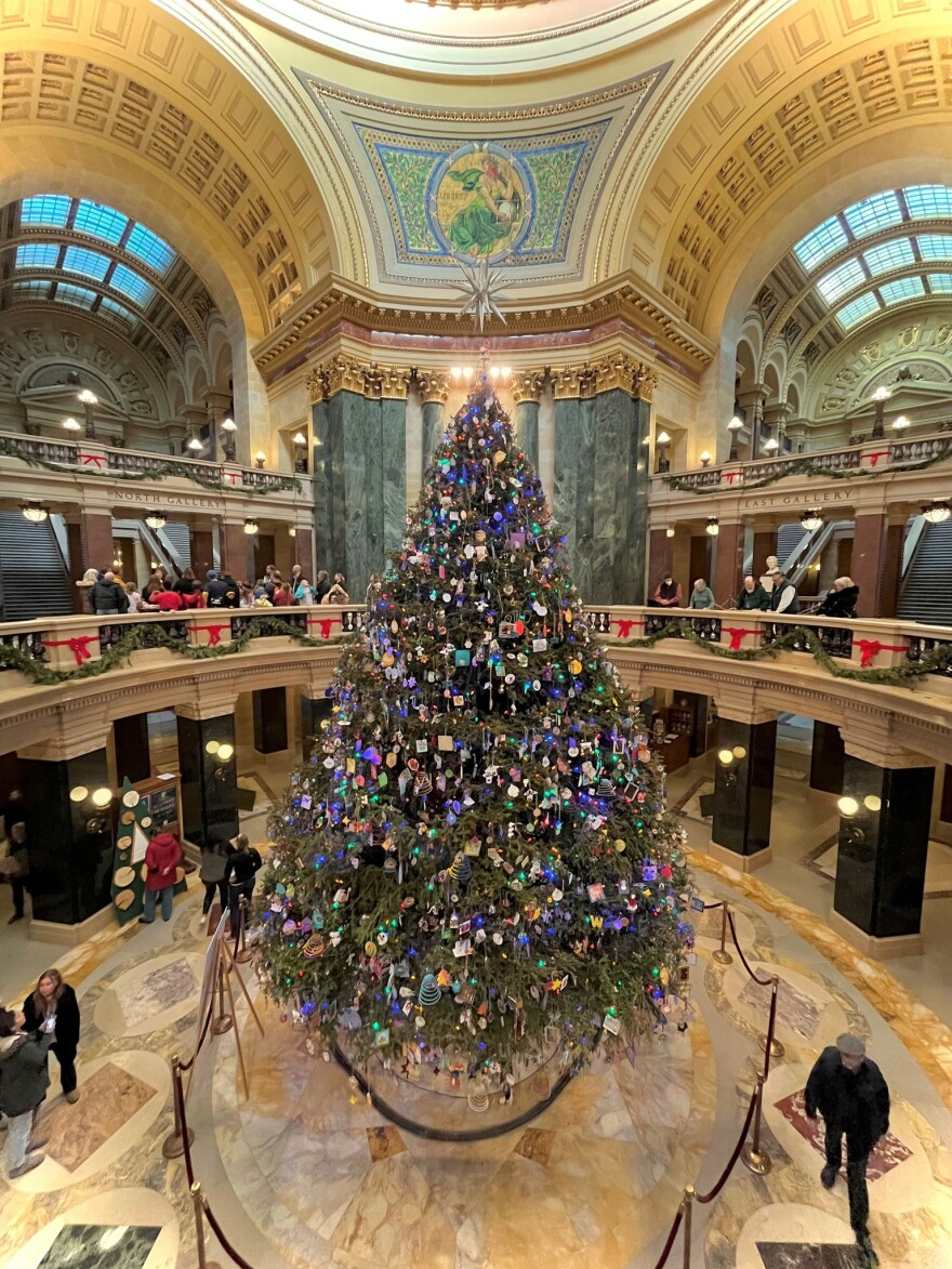 Wisconsin Capitol Holiday Tree