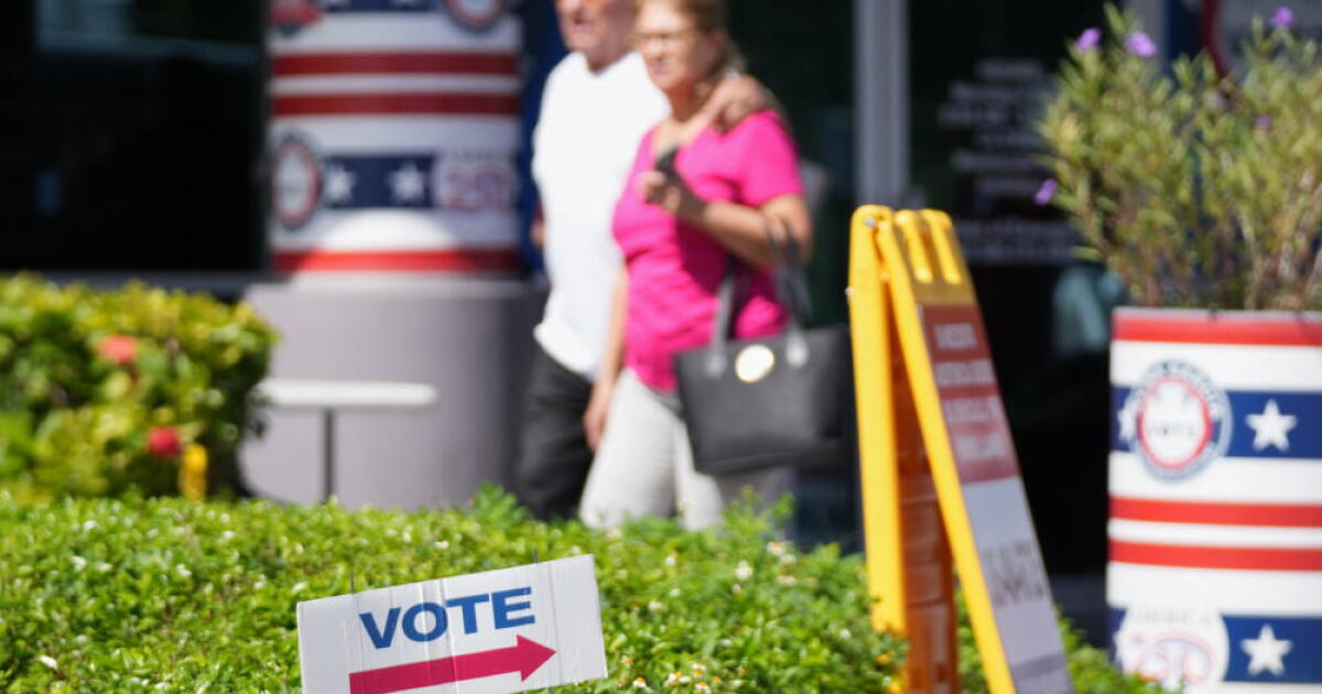 How could the federal government intervene in the midterms?