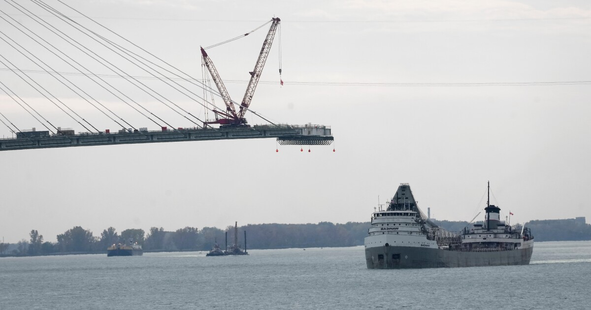 Canadian leaders respond to Trump threat to block opening of new Gordie Howe Bridge